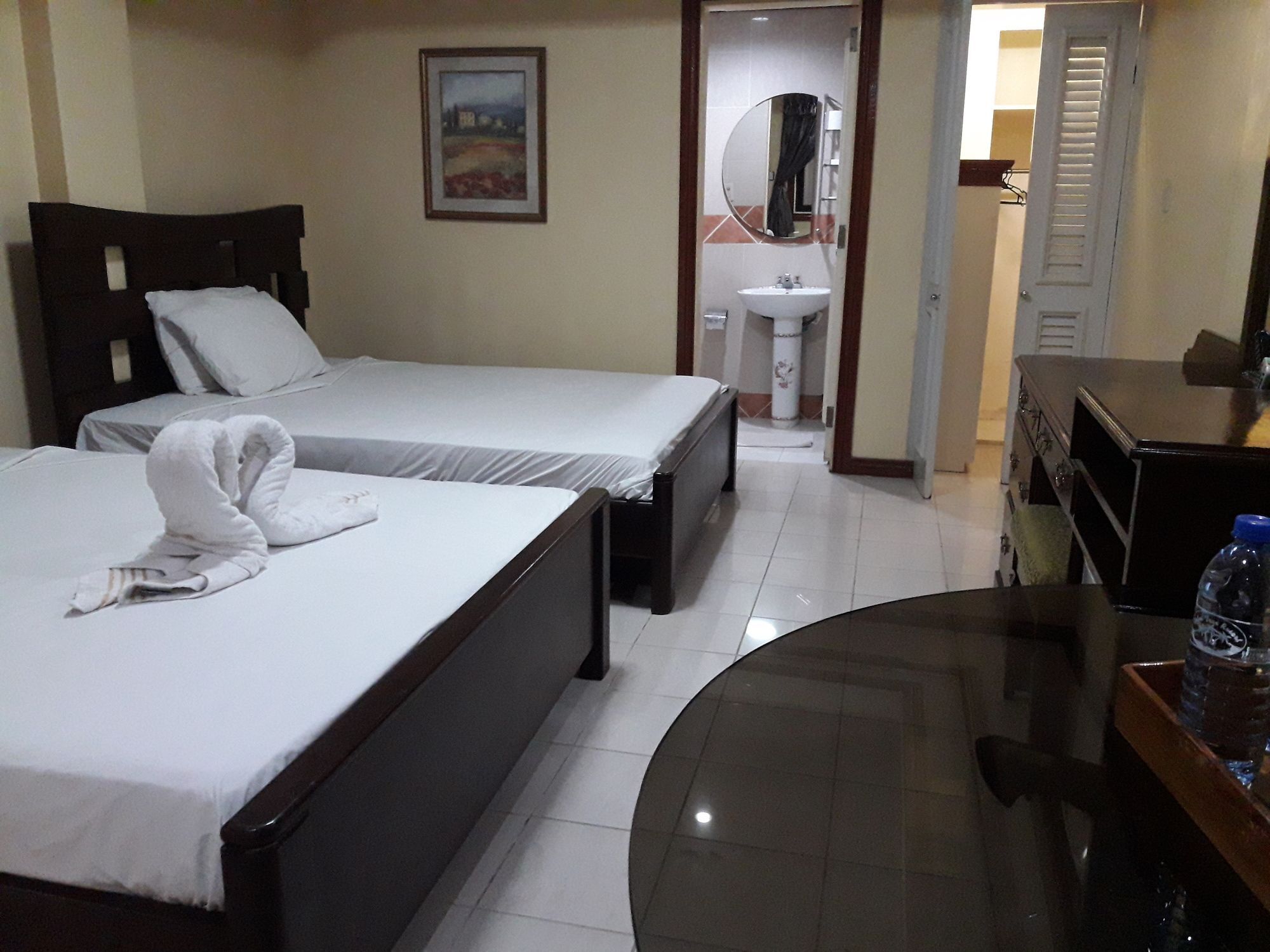 Palm Tree Resort Olongapo Dış mekan fotoğraf
